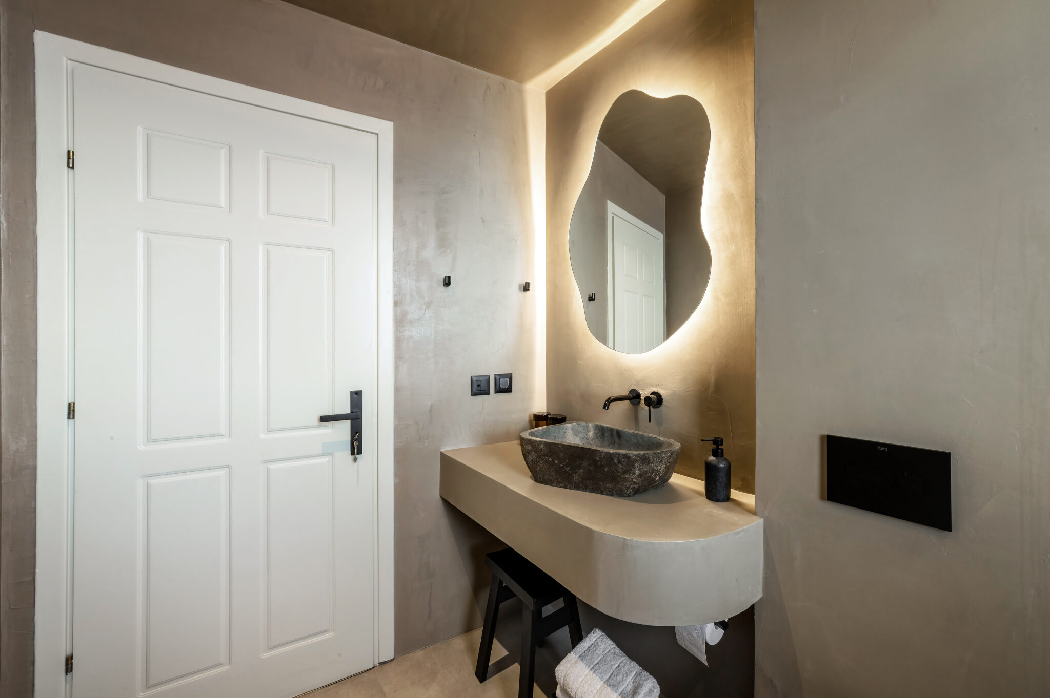 Miroir vague tendance 2025 Miroiterie Gardoise